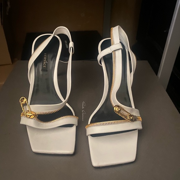 Versace heels white - Picture 10 of 11